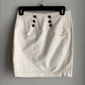 NEW white skirt size XS with gold buttons